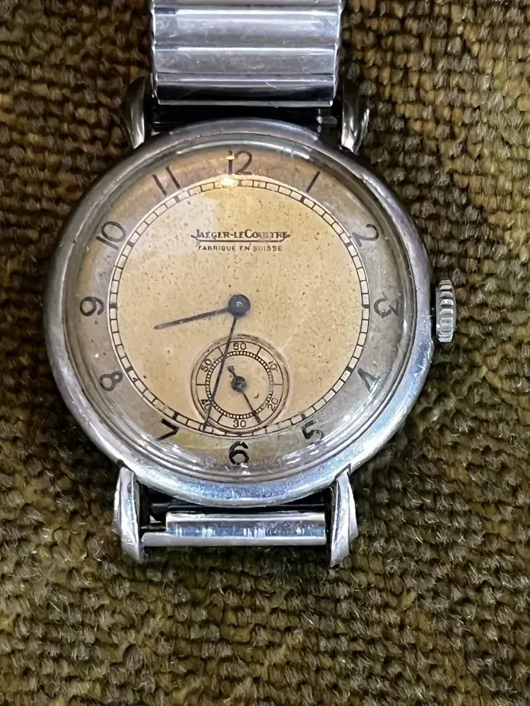 Montre ancienne à Cagnes-sur-Mer